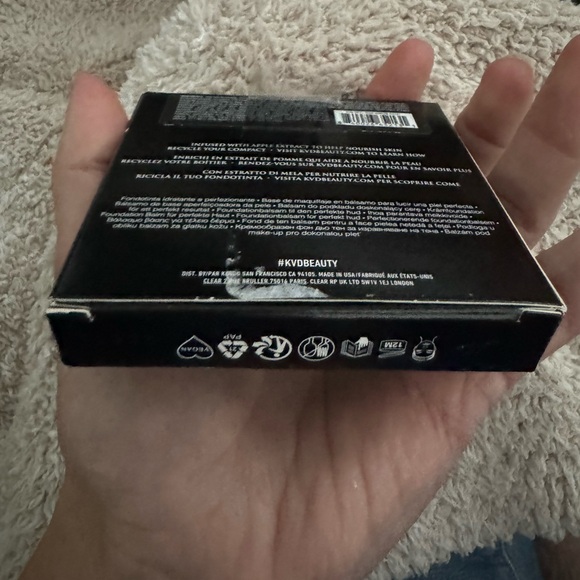 NIB KVD GOOD APPLE SKIN PERFECTING FOUNDATION BALM Tan 074 kat von d - Picture 5 of 12